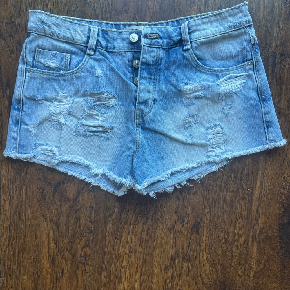 Zara Light Blue Distressed Jean Shorts - Picture 1 of 3